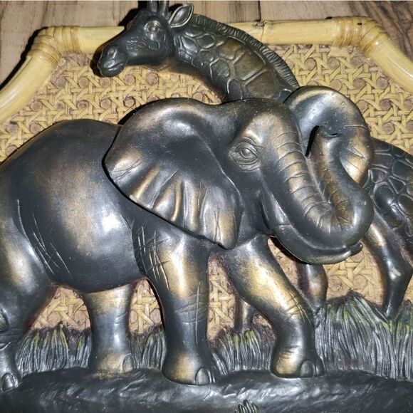 FIGI Graphics 2001 Vintage Serengeti Wall Sconce / - Picture 7 of 8